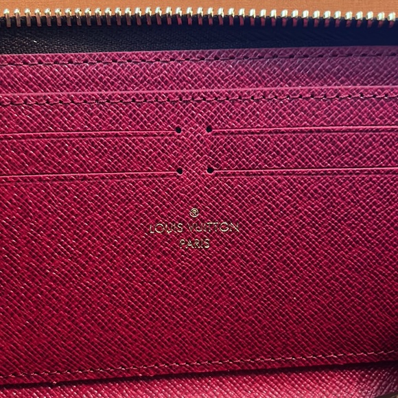 Louis Vuitton Portefeuille Clemence Fushia - Picture 4 of 7